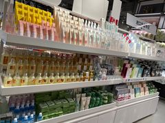 -纪念日百货(万达广场店)