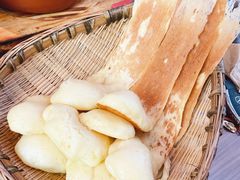 -有红鸡毛店·川菜(建设路店)