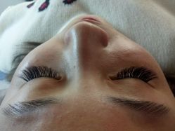 睫毛嫁接-光SPA科技美肤