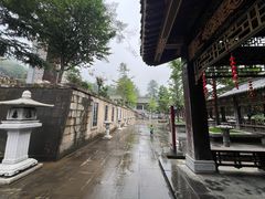 -冕宁灵山寺