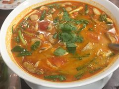 -Dang restaurant (patong phuket)