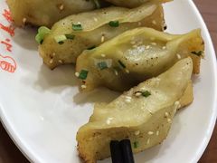 -小姜锅贴(凤凰街店)