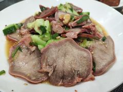 -阿满食品(大连商场店)