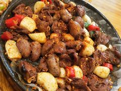 -老东镇啤酒屋海鲜加工·蒸汽海鲜·海鲜烧烤(台东店)