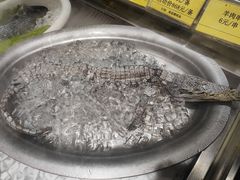 -皇宫大酒店