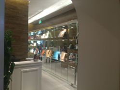 -THE QUEEN(北京店)