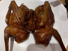 首创黑椒妙龄鸽-粤小馆(天安云谷店)