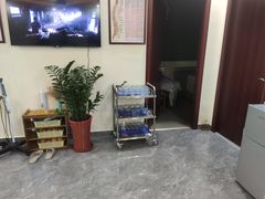 -张钰强中医正骨推拿连锁(唐家人才公寓店)