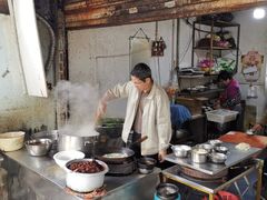 自助取餐区-管记皮肚面