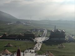 -日月山景区
