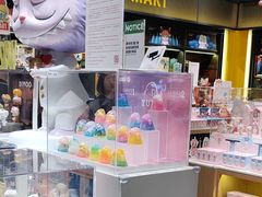 -泡泡玛特POPMART(杭州乐堤港店)
