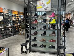 -ABC MART(心斎橋店)