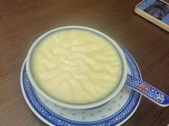 -广信牛奶甜品世家(台东店)