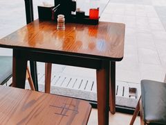 -何记花甲(海岸城旗舰店)