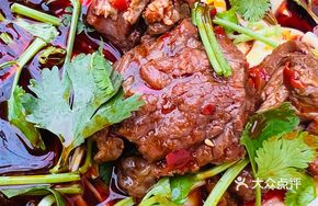 Auntie's Beef Noodles