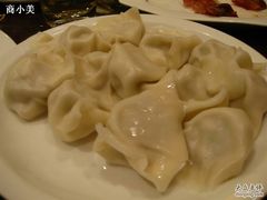 白菜猪肉饺子-东方饺子王(创始店)