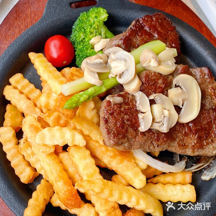 深圳探店✘打卡经典新发港式茶餐厅