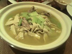 2012-02-04_19-19-54_281-佬湘楼(越秀城市广场店)