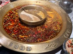 -哥老官重庆美蛙鱼头(西湖银泰十一哥店)