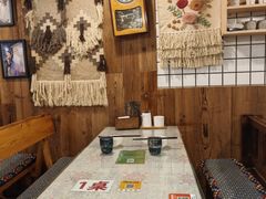 -蜗牛小馆醉乡民谣云南菜(惠新西里店)