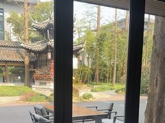 -水·餐厅