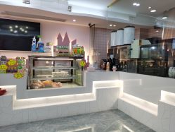-趣童婴幼儿SPA母婴生活馆(孔雀城店)