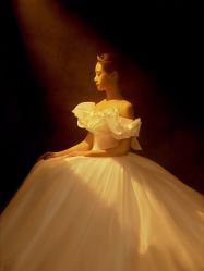 -乐派诗婚纱摄影