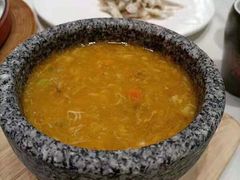 蟹粉蛊-蝶园·装修中(BFC外滩金融中心店)