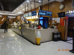 -大光明丽星VIP影城(昌里路杜比全景声店)