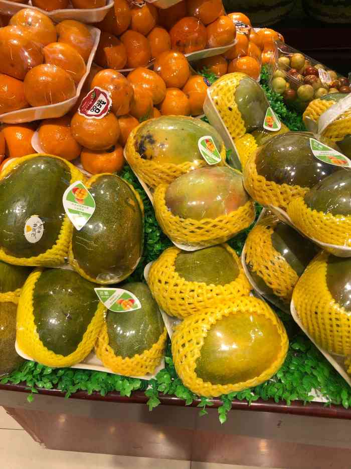 果果家(西宁宝丰绿洲店)-"话说西宁的水果店铺面一夜之间开遍了大街小