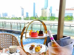 -MONICH牛排融合餐厅(和义大道购物中心店)