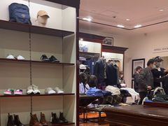 -东荟城名店仓