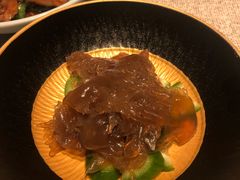 凉拌舟山海蜇头-万丽轩·粤菜(王府井金茂万丽酒店)