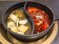 -沸炉重庆老火锅(军事博物馆店)