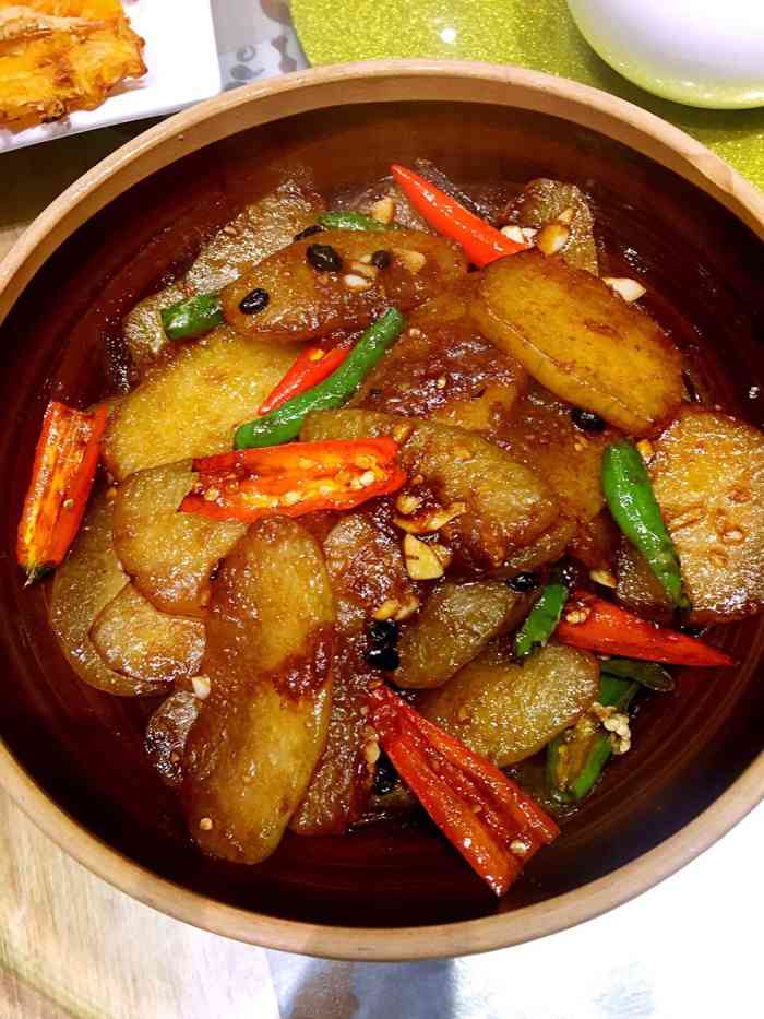 外婆家土菜馆-"不错,一家七八口人吃了十菜一汤,全部扫光.