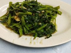 -明记烧鱼美味店