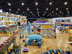 -弘阳·未来世界(弘阳广场店)