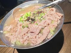 -肖四女乐山跷脚牛肉(南汇大学城生活广场店)