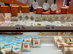 -沪上阿姨·臻选茶饮(上海环球港店)