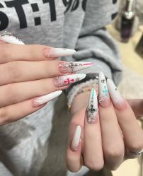 -Touch Nail·品质·美甲美睫
