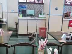 大堂-李先生牛肉面大王(营口大润发店)
