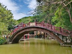 -龙凤山庄影视度假村