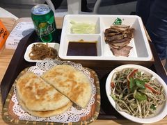 -李连贵熏肉大饼(金隅嘉品Mall店)