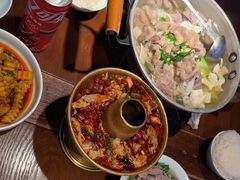 -全牛匠·乐山跷脚牛肉(西单华威约饭街店)