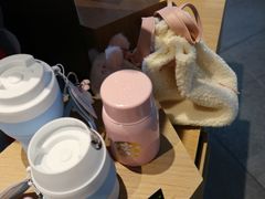 -星巴克臻选(嘉兴海宁银泰城店)