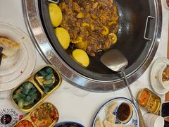 -冰城焰会大丰收铁锅炖(萝岗万达金街店)