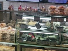 面包甜点陈列柜-白玉兰食品(甜云店)