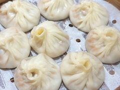 -馋三尺蟹粉小笼(人民广场店)