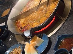 -湊湊火锅·茶憩(打浦桥日月光店)