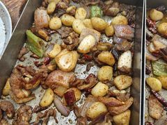 -老东镇啤酒屋海鲜加工·蒸汽海鲜·海鲜烧烤(台东店)